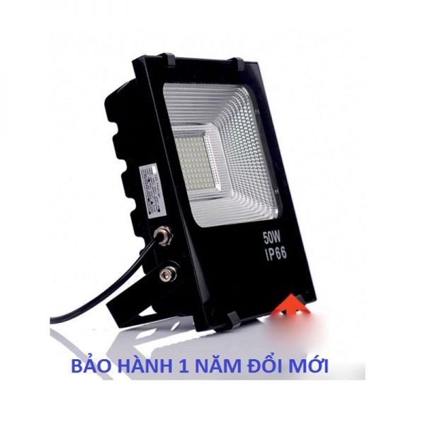 den-pha-led-ngoai-troi-sieu-sang-50w-ip66